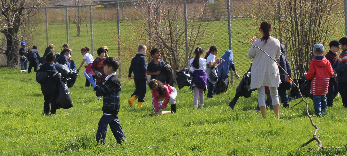 kids take part in community cleanup