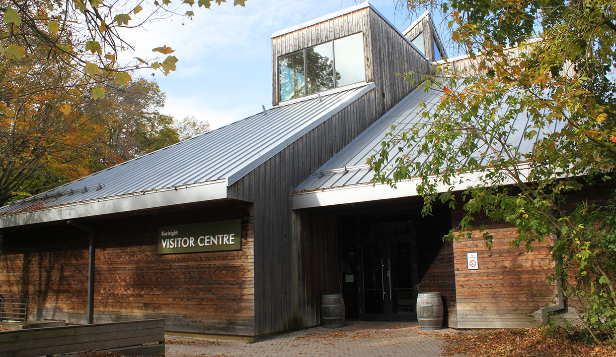 Kortright Visitor Centre entrance