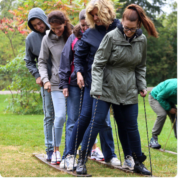 teambuiding challenge exercise at Kortright Centre for Conservation